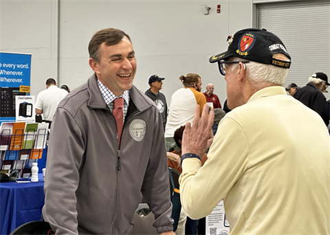 Auditor Stinziano with Franklin County Resident